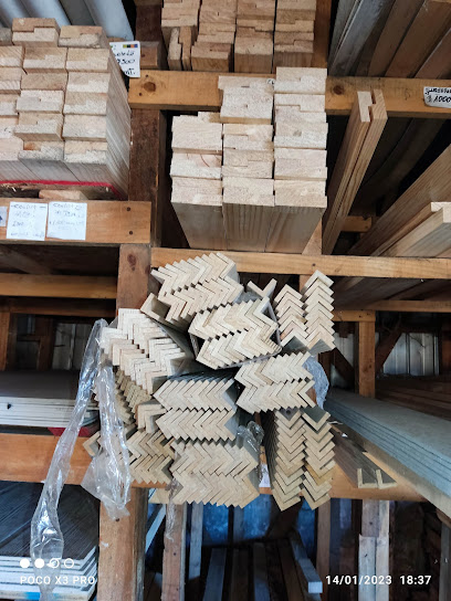 Ferretería y Maderas Zentenava en Coronel