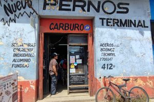 Pernos Terminal en Linares