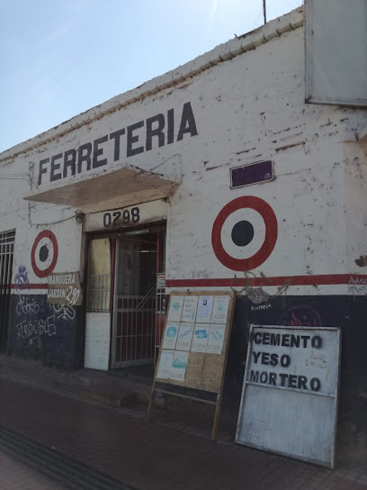 Centro Ferretero Martinez Hermanos Limitada en Puente Alto
