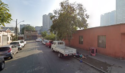 Distribuidora de Articulos de Ferretería y Similares Limitada en Estación Central